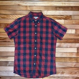 Men’s orange and black button down shirt